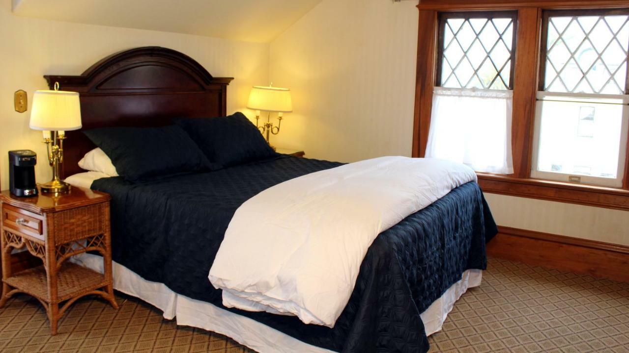 Pacific Grove Inn Exterior photo