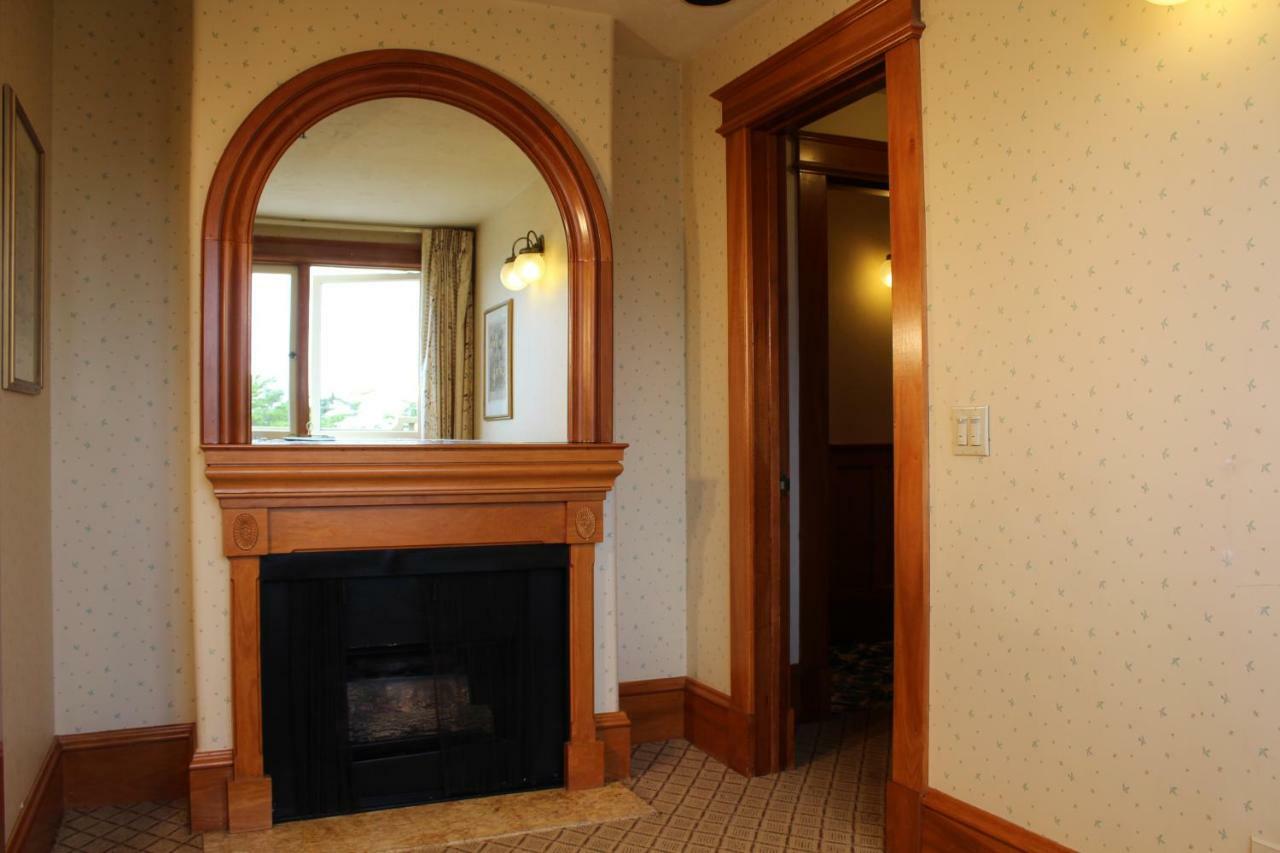 Pacific Grove Inn Exterior photo